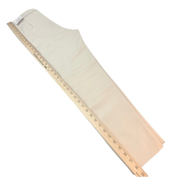 Zara FAUX LEATHER LEGGINGS
Color: Sand Size: L NWT. - Picture 10 of 11